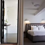 Hotel Les Charmes 3*
