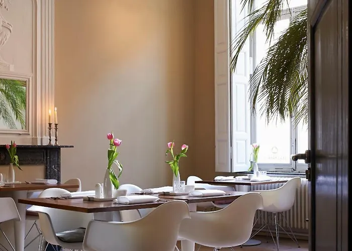 Hotel Les Charmes 3*