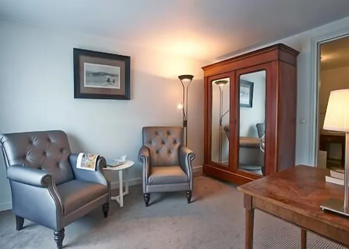 Les Charmes Hotel 3*